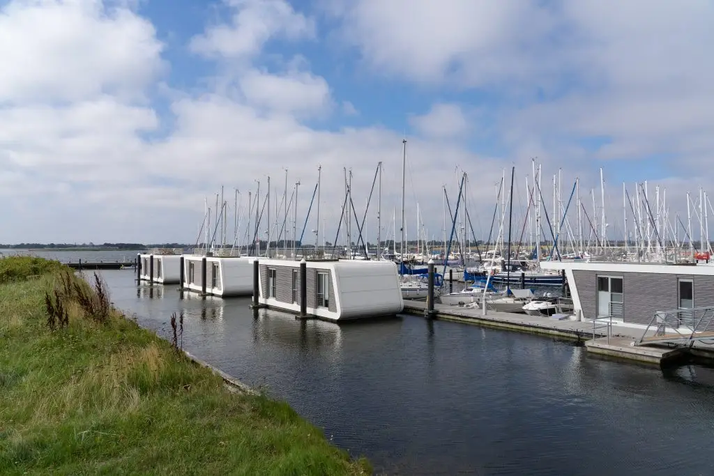 Hausboote in Großenbrode, Sonne, Strand, Sommer, Meer, Ferien